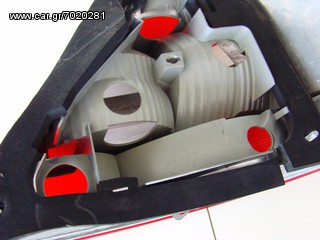 MERCEDES-BENZ C180 W2031037 ΦΑΝΑΡΙ ΠΙΣΩ ΔΕΞΙΑ MODEL 2001-2007-thumb-3
