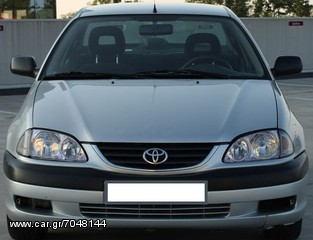 TOYOTA AVENSIS 2000cc '02 Diesel