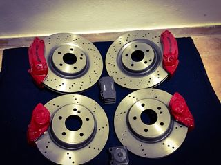 mercedes c55/slk 55 amg brembo 4πιστονα φρενα με 345mm εμπρος-πισω 2πιστονα για w203 w209 r171 w202 w208 w210 w220