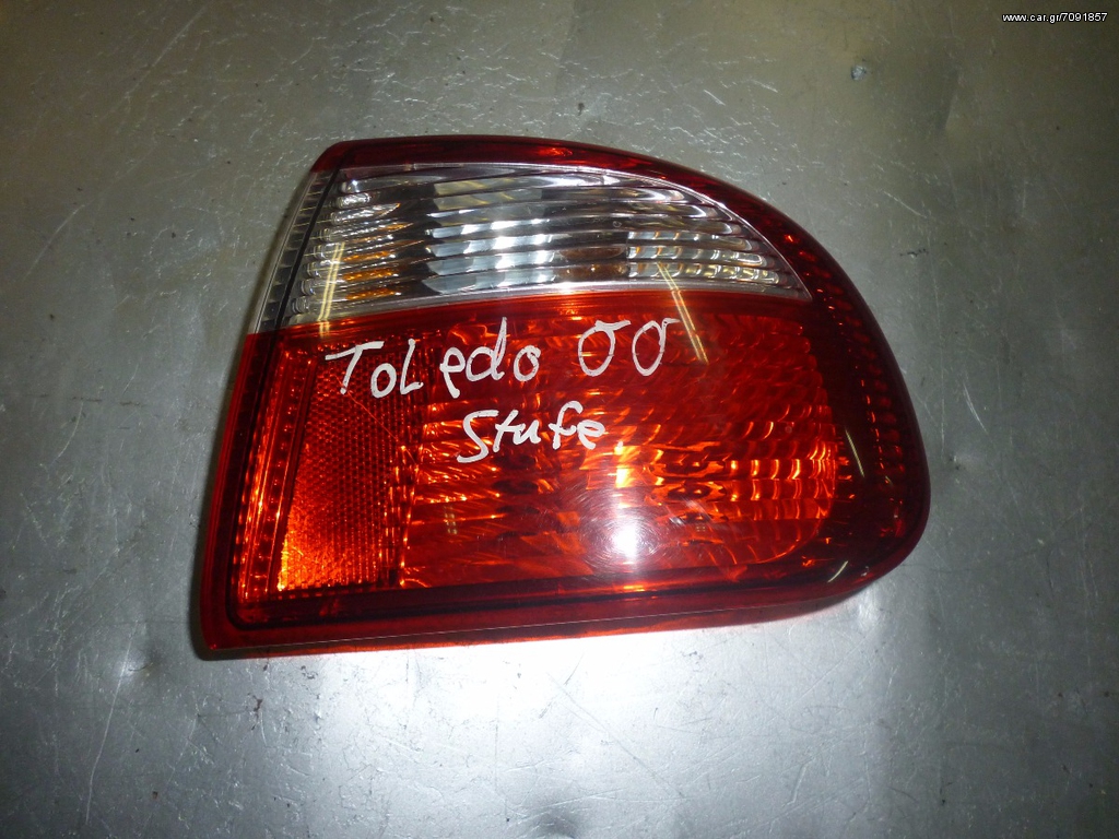TOLEDO 2000  ΔΕΞΙΟ ΦΑΝΑΡΙ ΠΙΣΩ