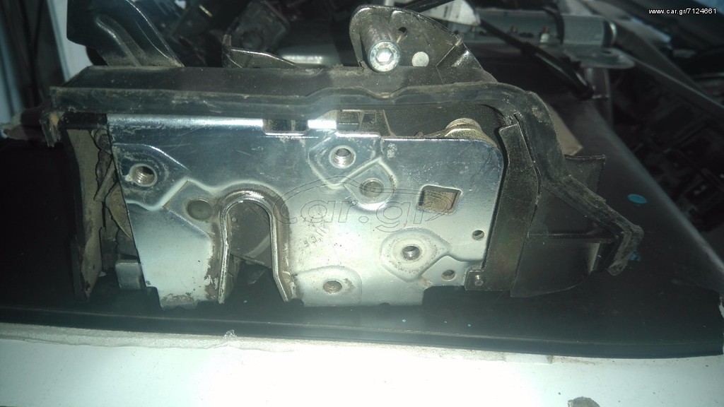 ΚΛΕΙΔΑΡΙΕΣ  FORD FIESTA