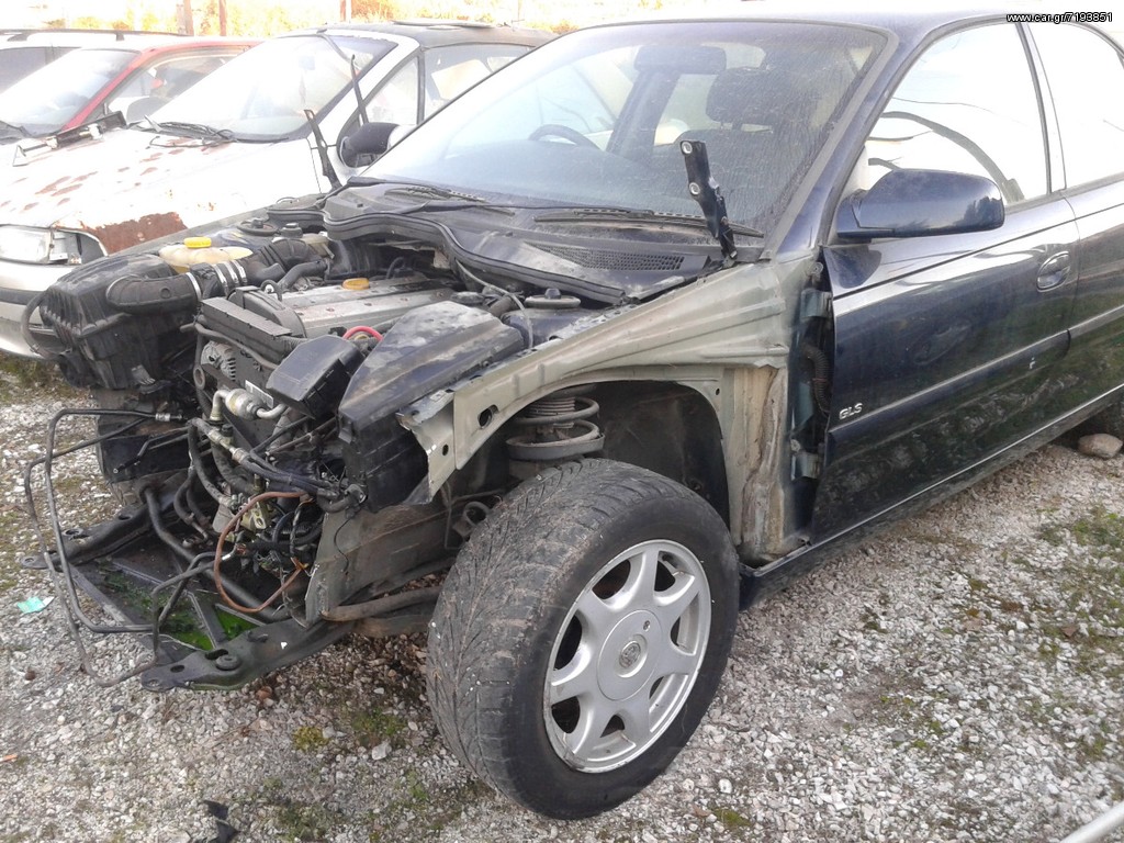 OPEL  OMEGA  VAUXHALL    2200 cc  !!!