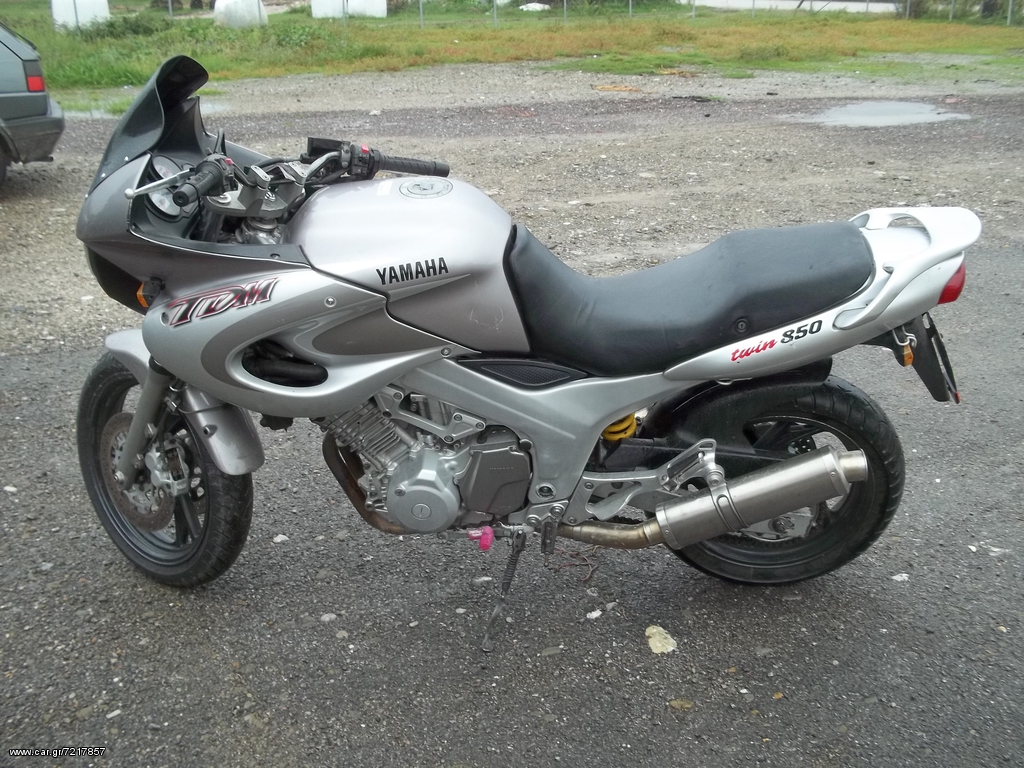 YAMAHA TDM 850