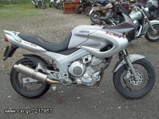 YAMAHA TDM 850-thumb-1