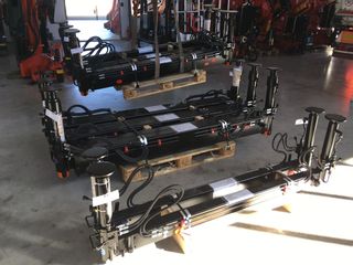 Γερανοί 2025 ΠΙΣΩ ΠΟΔΑΡΙΚΑ ΓΕΡΑΝΩΝ ***TruckCrane***-thumb-2
