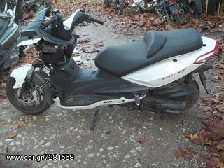 SYM GTS 300i F4 ABS-thumb-1