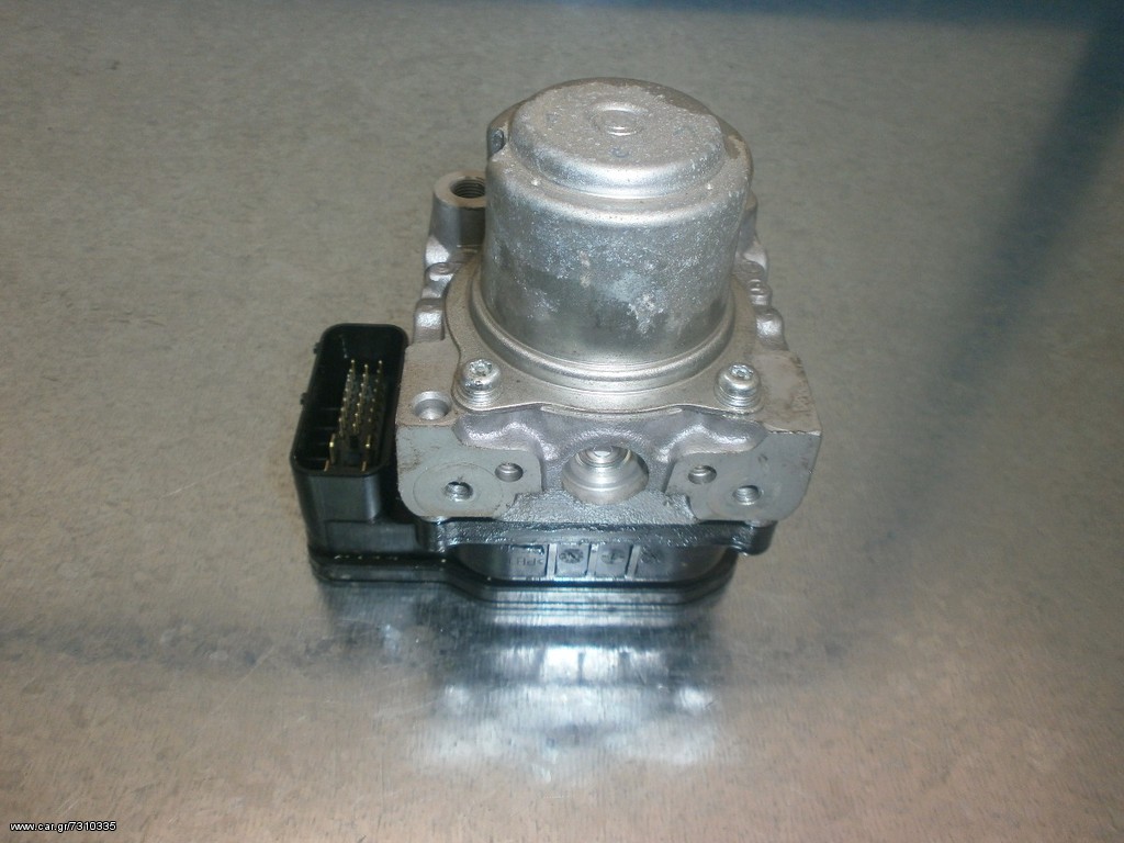 HONDA CBF 600-ΜΟΝΑΔΑ ABS ΜΕ ΤΑ ΣΩΛΗΝΑΚΙΑ