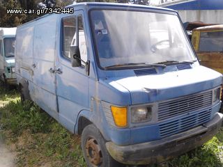 Κλούβα Mercedes-Benz 1990 409D διπλές ρόδες πίσω