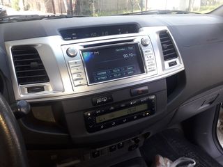 Toyota Hilux 2013 TORNADO 3.0  D4D 171 PS!-thumb-6