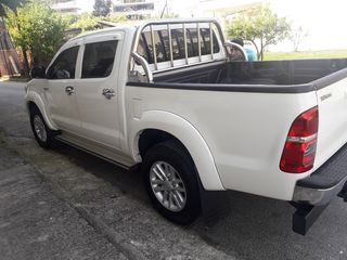 Toyota Hilux 2013 TORNADO 3.0  D4D 171 PS!-thumb-7