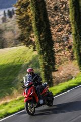 Piaggio Beverly 400 2026 BEVERLY ABS ΣΑΝΤΟΡΙΝΗ-thumb-4