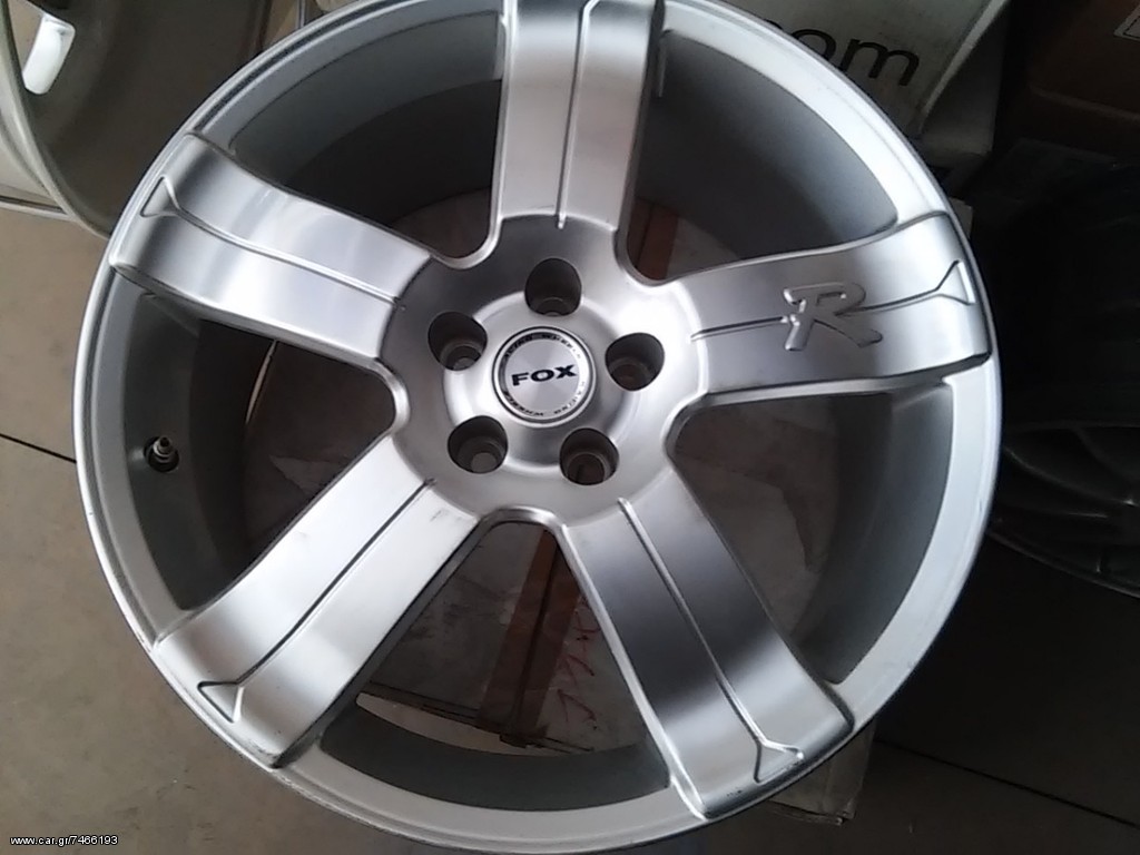 ZANTES 17" 5X100 8X17   FOX F1