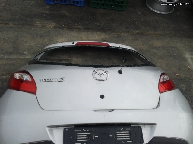 ΦΑΝΑΡΙΑ ΠΙΣΩ 	MAZDA 2