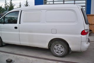 HYUNDAI H1 BENZINH-thumb-16