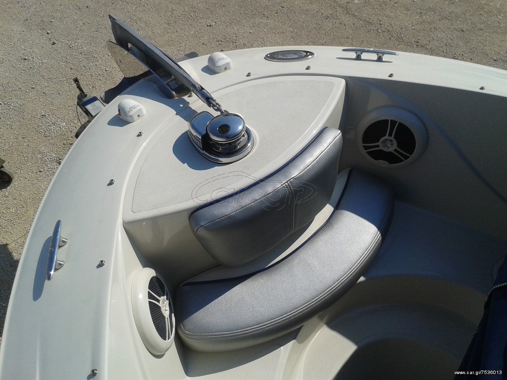 Sea Ray 2015 Bow Rider
