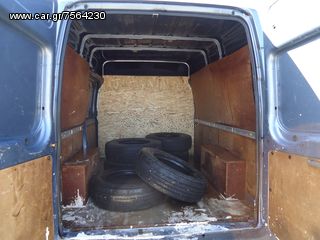 Ford Transit 2004-thumb-2