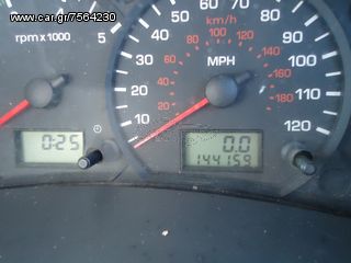 Ford Transit 2004-thumb-6