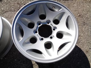 mitsubishi L200-thumb-29
