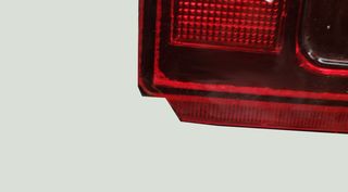 Φανάρι πίσω δεξιό Καινούριο Γνήσιο Mitsubishi Pajero 2003-2007  MN133764 (Ειδική προσφορά)-thumb-1