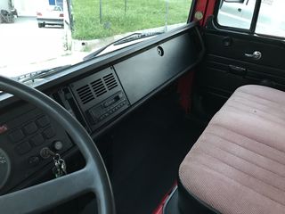 Καρότσα Mercedes-Benz 1987 813-thumb-16