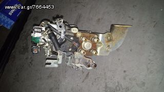ΑΝΤΛΙΑ ΠΕΤΡΕΛΑΙΟΥ MITSUBISHI L200-thumb-1