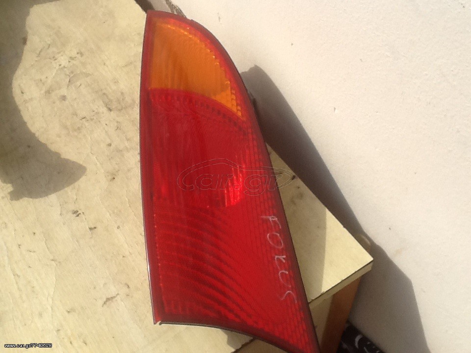 Ford focus 02mod fanari piso deksi