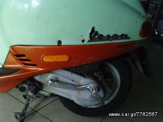 Piaggio Vespa ET4 125 1999-thumb-9