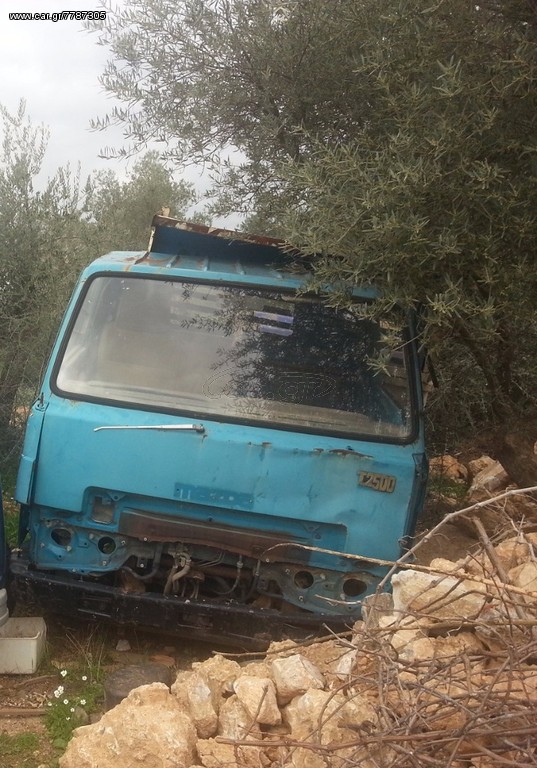 Mazda T2500