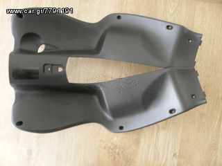 ΠΟΔΙΑ ΕΣΩΤΕΡΙΚΗ ΟΔΗΓΟΥ SZX50/X8RS/X8RX 81131-GCM-900ZA-thumb-1