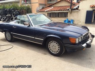 Mercedes-Benz SL 560 1986-thumb-6