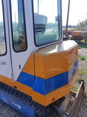 Εκσκαφέας Με Ερπύστριες Komatsu 1994 PC 10-6-thumb-2