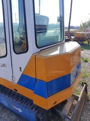 Εκσκαφέας Με Ερπύστριες Komatsu 1994 PC 10-6-thumb-10