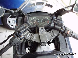 Kawasaki GPX 750 R 1990-thumb-4