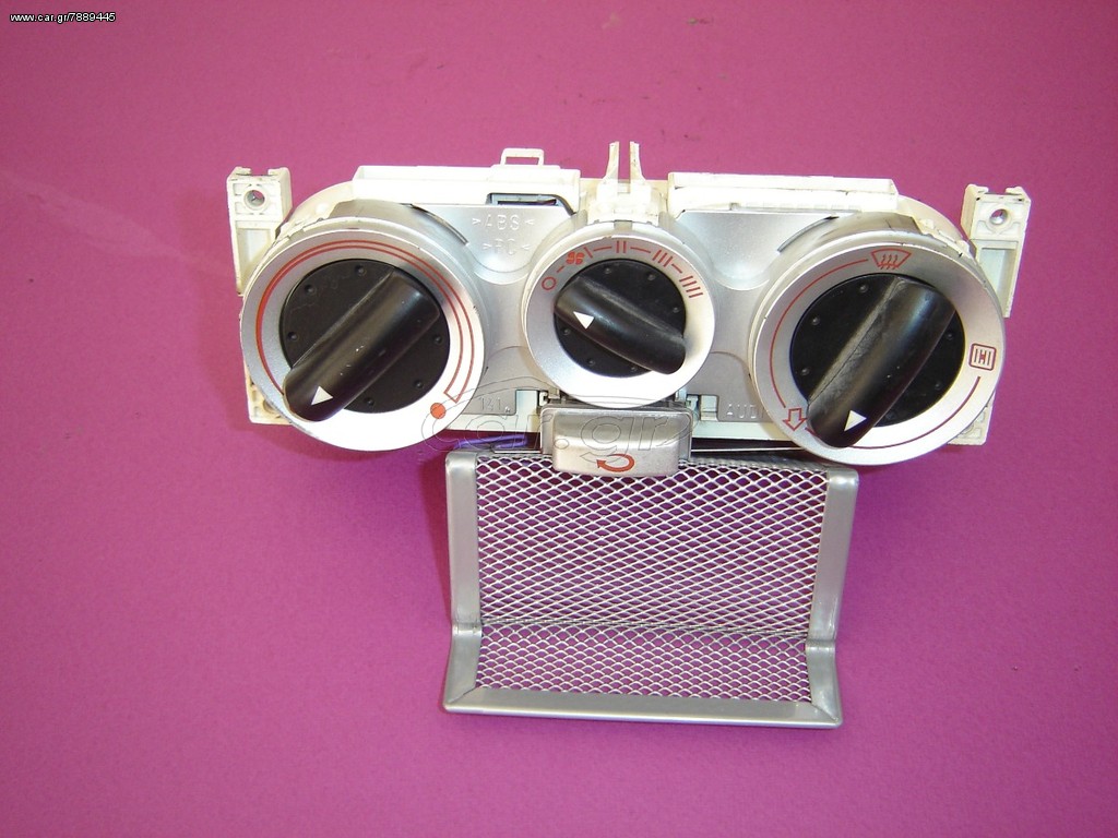 ΧΕΙΡΙΣΤΗΡΙΟ ΚΑΛΟΡΙΦΕΡ AUDI TT 8N0819045