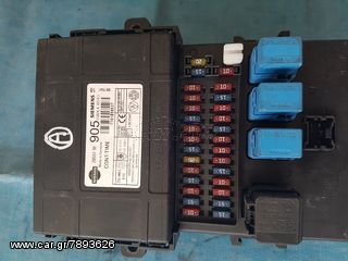 Nissan Primera ασφαλειοθήκη 285519F905  5WK48540 