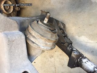 BMW E39 ΒΑΣΕΙΣ ΜΗΧΑΝΗΣ-thumb-1