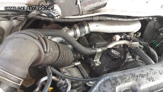 TOYOTA HIACE 2.5 D4D-thumb-8