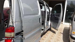 TOYOTA HIACE 2.5 D4D-thumb-2