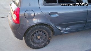 RENAULT CLIO 04'-thumb-3