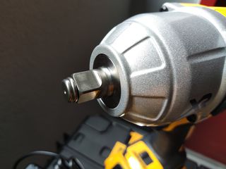 ΝΕΟ!!ΠΡΟΣΦΟΡΑ Μπουλουνοκλειδο μπαταριας DEWALT 18V 2 X ΜΠΑΤΑΡΙΕΣ 5Ah ΡΟΠΗ 1396Nm-ΞΕΣΦΙΓΜΑ 1898Nm!!! BRUSHLESS-thumb-3
