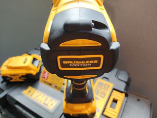 ΝΕΟ!!ΠΡΟΣΦΟΡΑ Μπουλουνοκλειδο μπαταριας DEWALT 18V 2 X ΜΠΑΤΑΡΙΕΣ 5Ah ΡΟΠΗ 1396Nm-ΞΕΣΦΙΓΜΑ 1898Nm!!! BRUSHLESS-thumb-4