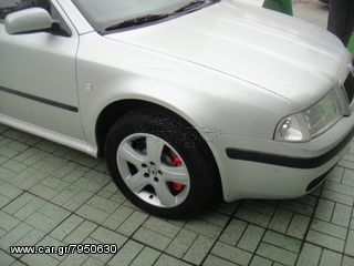 Ακομα ενας ευχαριστημενος πελατης!!!ΣΕ 1 ΩΡΑ...βαφη δαγκανες σε οτι αποχρωση θελεις...-thumb-148