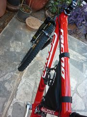 All - Mountain Scott 2015 racing team-thumb-12