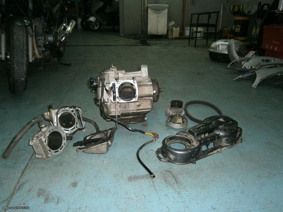 PIAGGIO X9 500