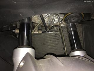 Bmw F 800 ST 2009-thumb-2