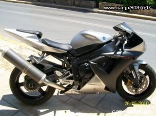 Yamaha YZF-R1 '04