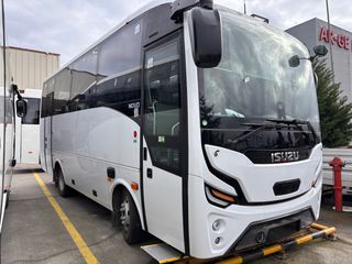 Isuzu 2025
