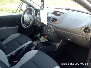 Renault Clio 2011 1.5 DCI DIESEL VAN-thumb-6
