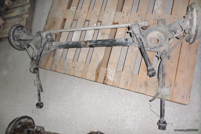 Nissan Micra K11 πίσω άξονας με ταμπούρα