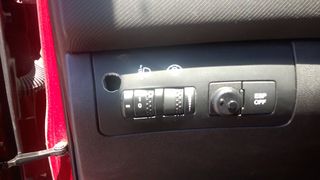KIA CEED ΚΑΘΡΕΠΤΕΣ ΑΠΛΟΙ,ΚΑΘΡΕΠΤΕΣ ΗΛΕΚΤΡΙΚΟΙ,ΔΙΑΚΟΠΤΕΣ/ΚΟΝΤΡΟΛ www.saravalaki.com-thumb-15